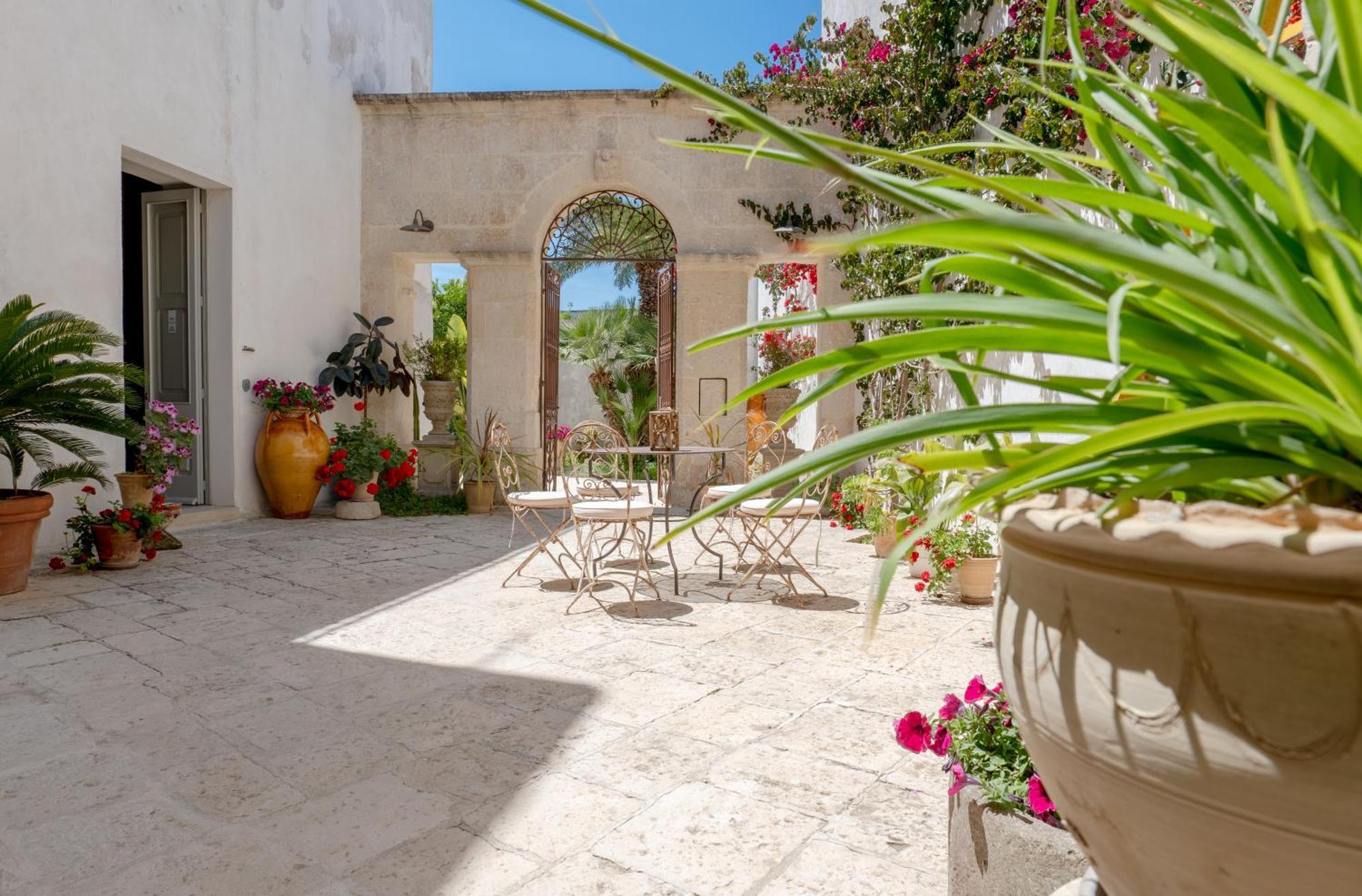 Palazzo Angelica - Luxury Retreat Otranto Bed & Breakfast Giurdignano Luaran gambar